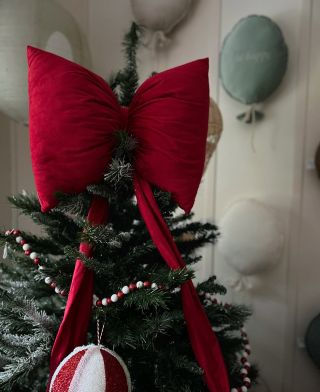 Mavie vánoční mašle luxusním doplňkem letošních Vánoc, cena 490,- a na poslední fotce můžete vidět výběr barev❤️‍🔥..